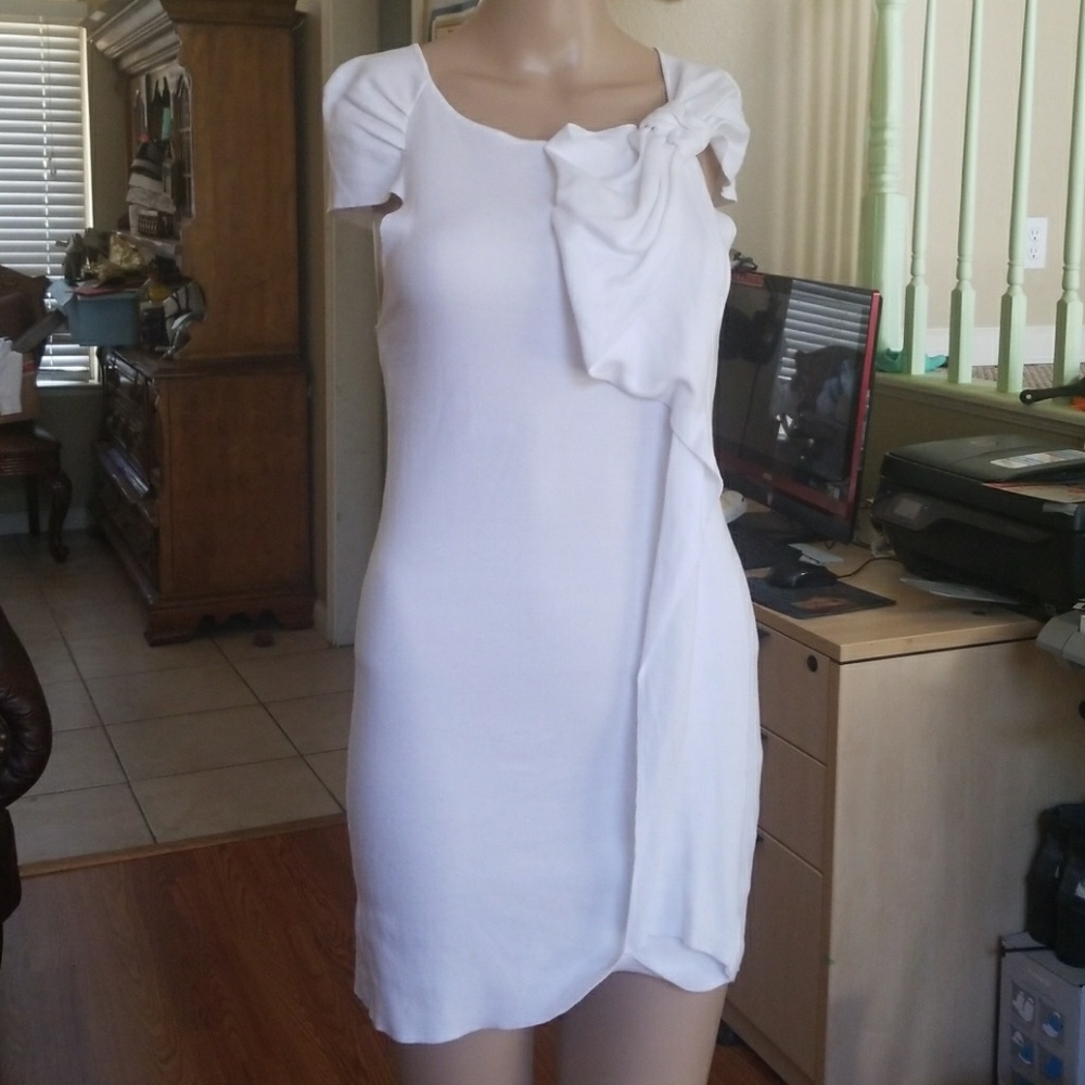 Valentino dress(sold) - Picture 1 of 8